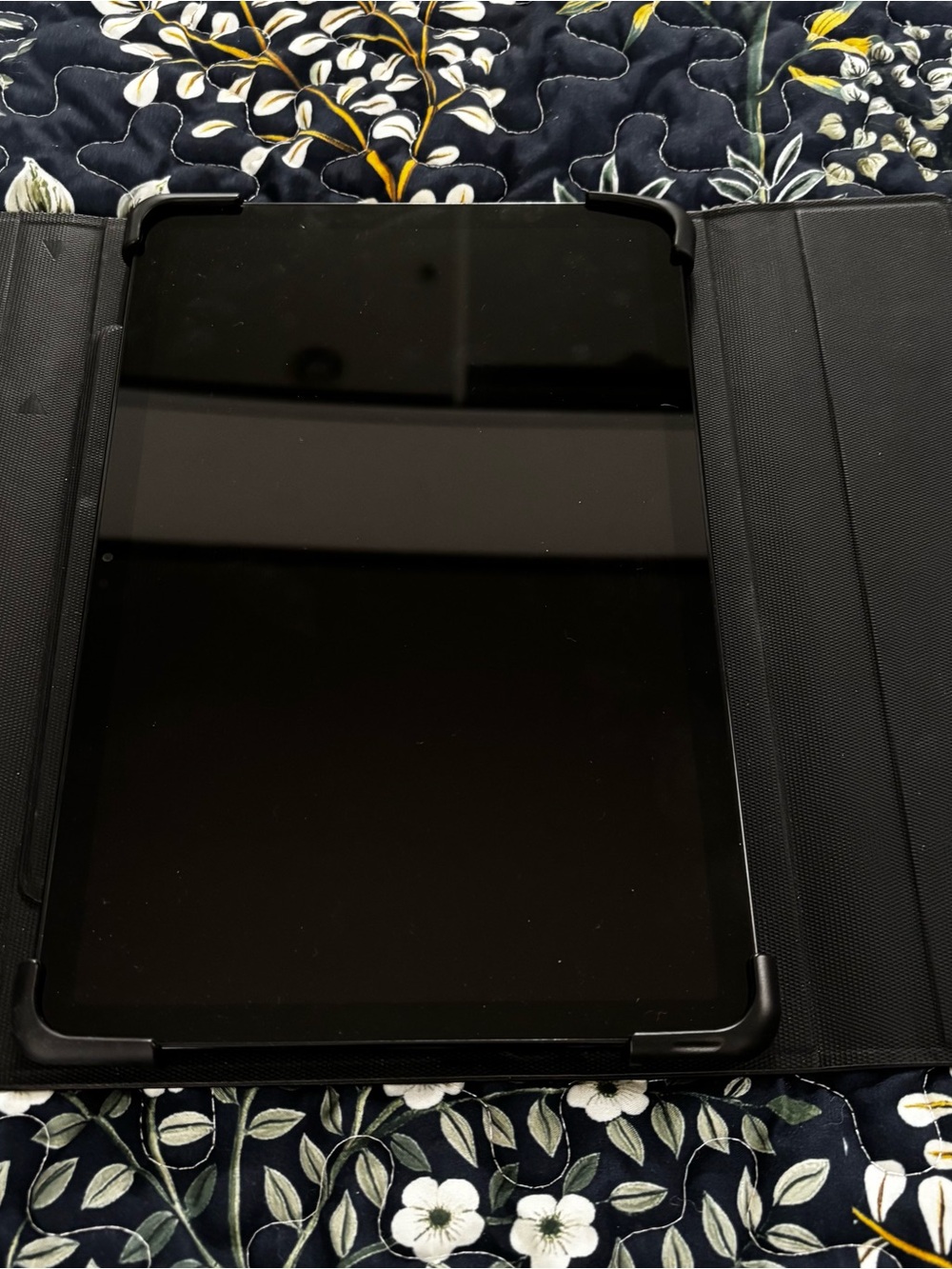 Samsung - Galaxy Tablet A9 + 11” 256 GB with Free Protective Black Folio Case